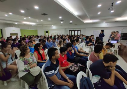 Encuentro de graduados y egresados de Telecomunicaciones